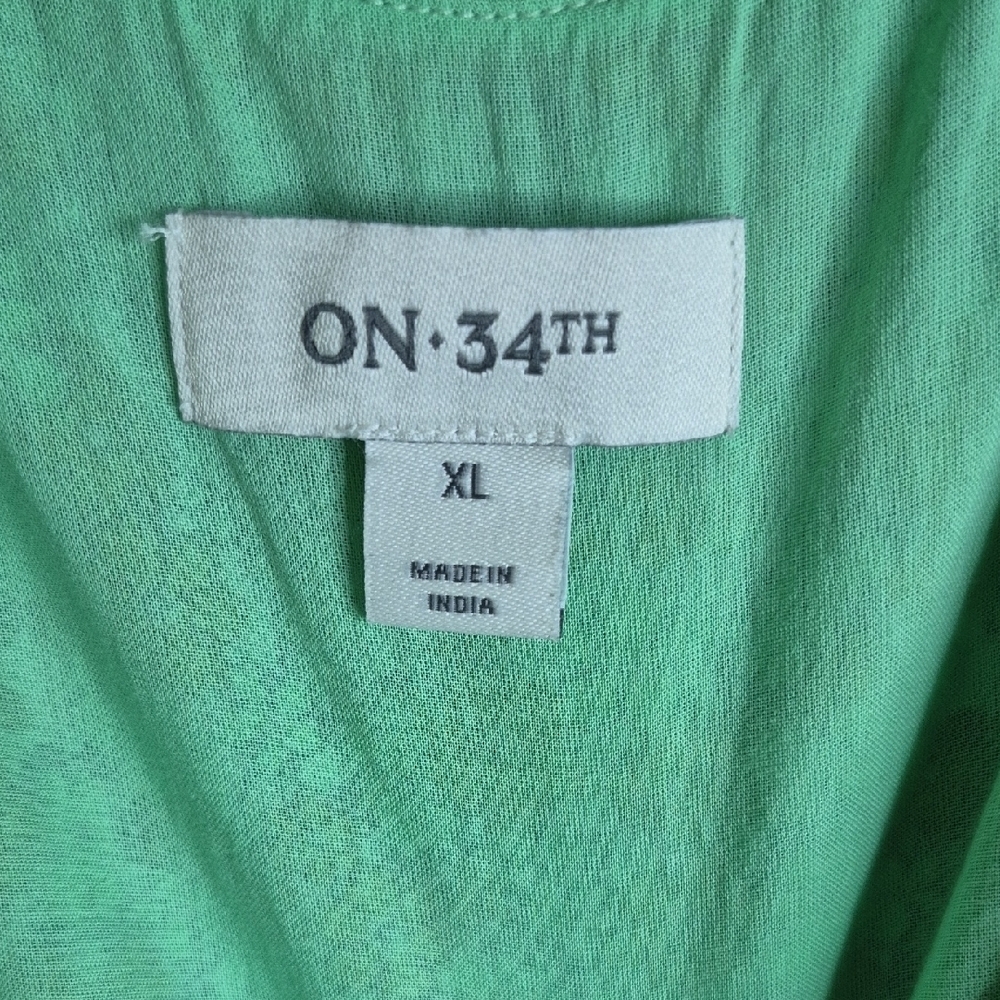 Chic Green Patterned Mini Dress - Picture 5 of 6